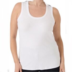 EUC Nice ribbed piped neckline and arm with thick cotton feel tank top